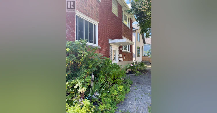 1-2484 Carlsen Avenue, Ottawa, ON, K1V 8G3 - 2