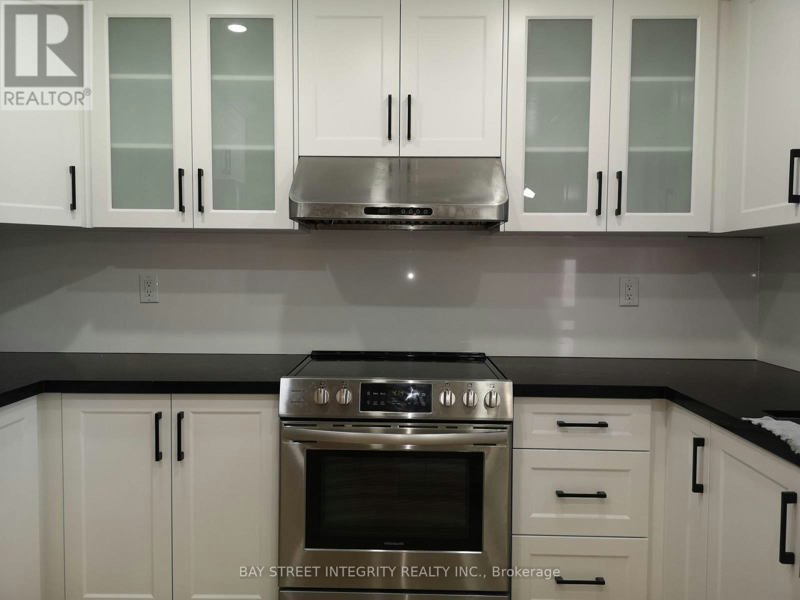 MAIN-3 Feltham Road, Markham, ON, L3P 6T2 - 11