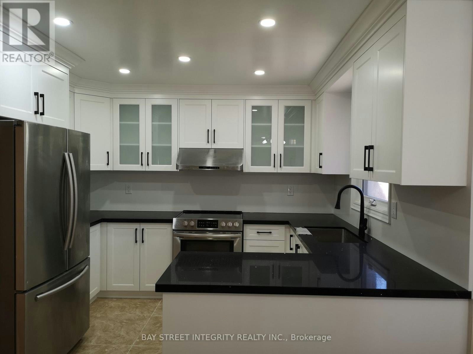 MAIN-3 Feltham Road, Markham, ON, L3P 6T2 - 10