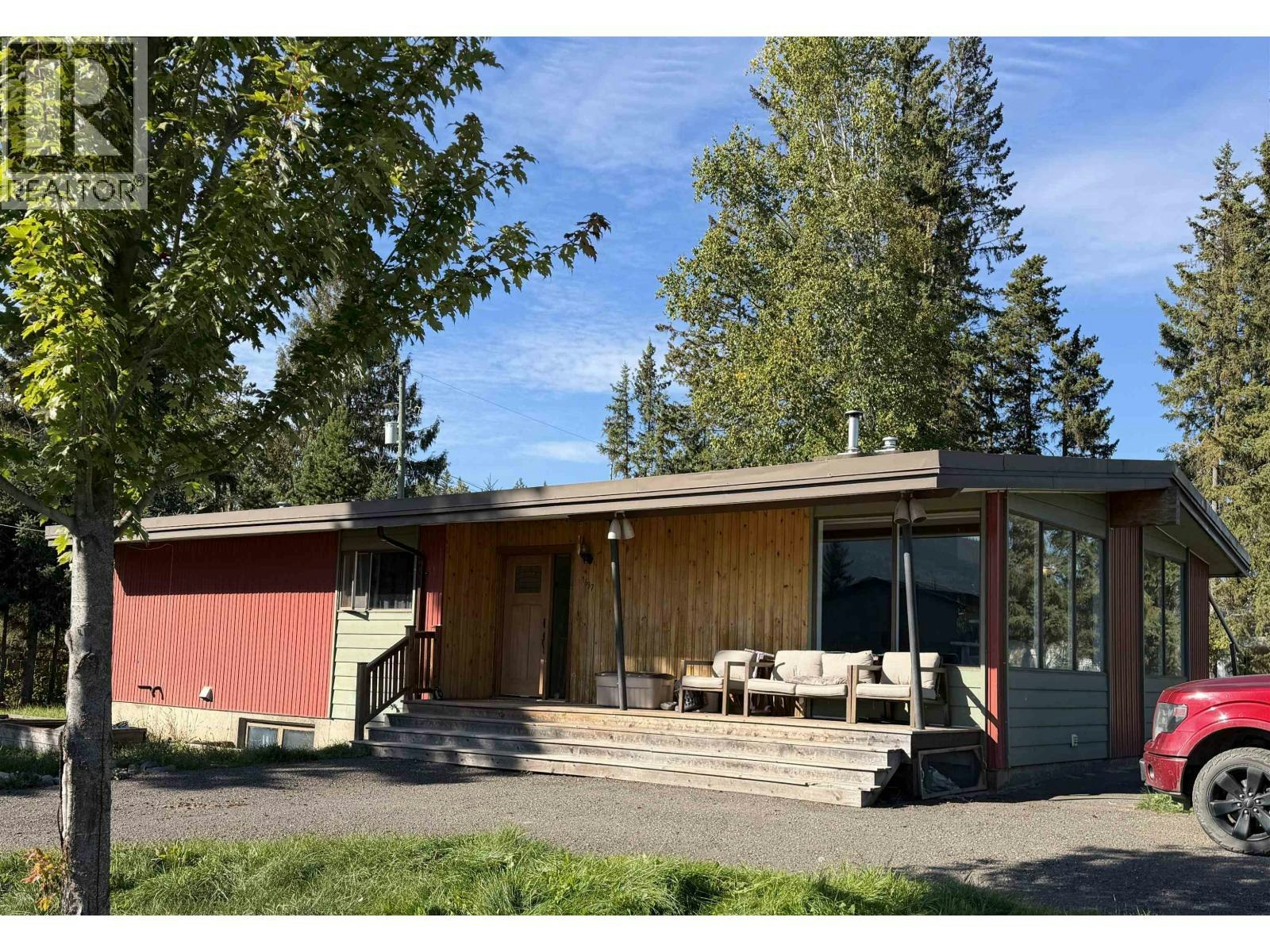 1637 Queen Street, Smithers, BC, V0J 2N0
