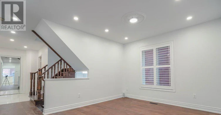 MAIN-168 Roxbury Street, Markham, ON, L3S 3T4 - 2