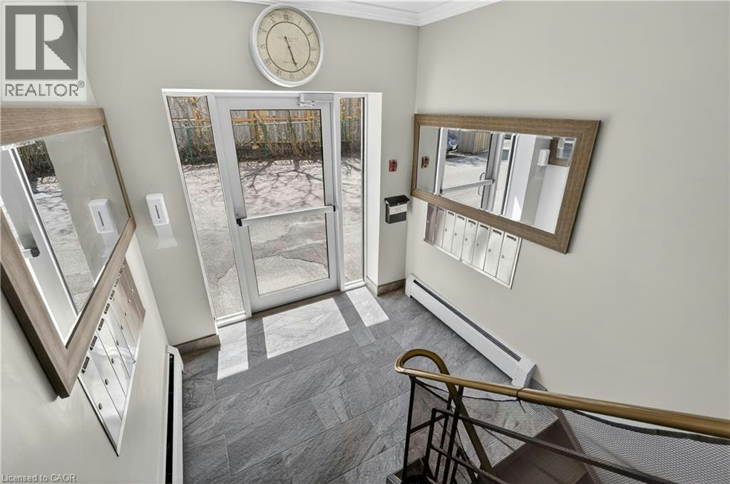 2-81 Kenwood Drive, Kitchener, ON, N2B 3H3 - 11