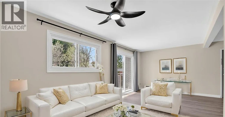 2-81 Kenwood Drive, Kitchener, ON, N2B 3H3 - 2
