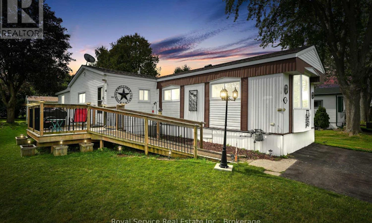 204 Lynn Crescent