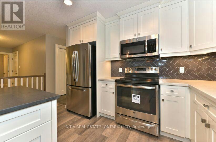 49 Westlake Drive, St. Thomas, ON, N5P 4K3 - 12