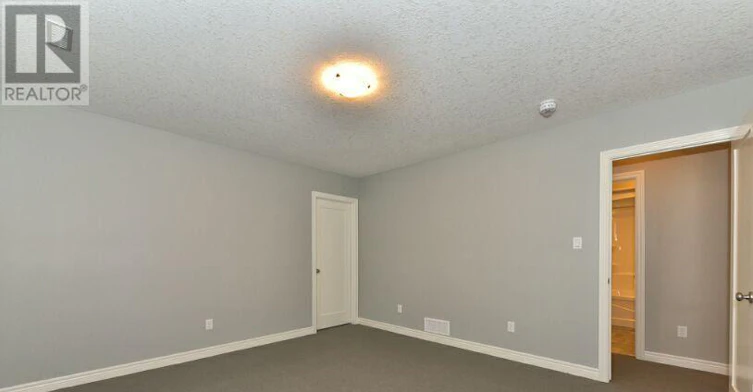49 Westlake Drive, St. Thomas, ON, N5P 4K3 - 3