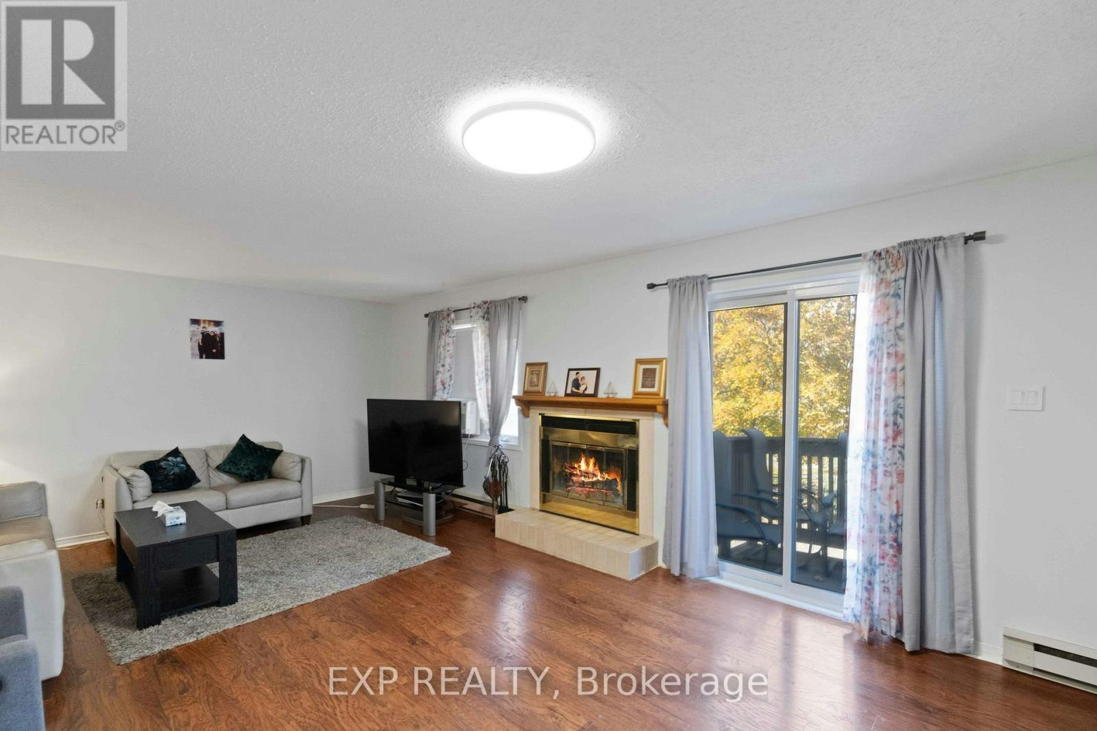 207-6 Terrace Drive, Ottawa, ON, K2H 9J2 - 12