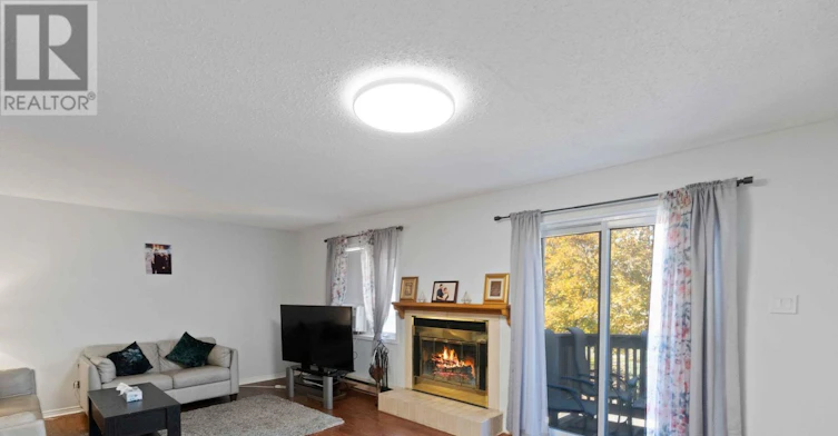 207-6 Terrace Drive, Ottawa, ON, K2H 9J2 - 12