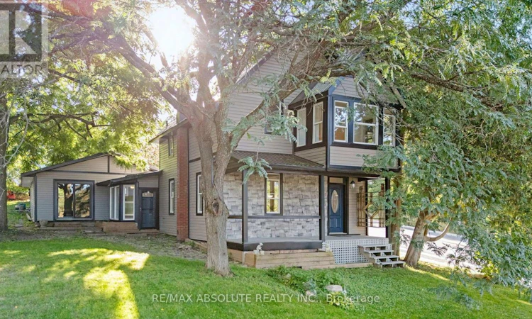 903 River Road