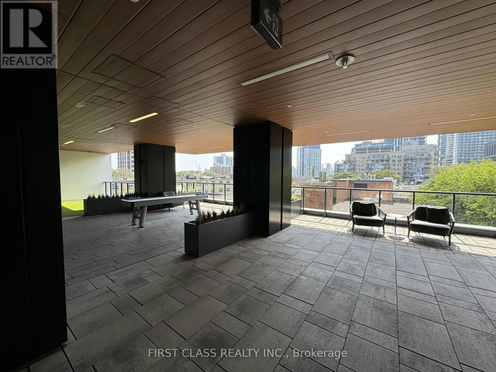 319 Jarvis Street, Toronto, ON, L3V 2A7 - 20