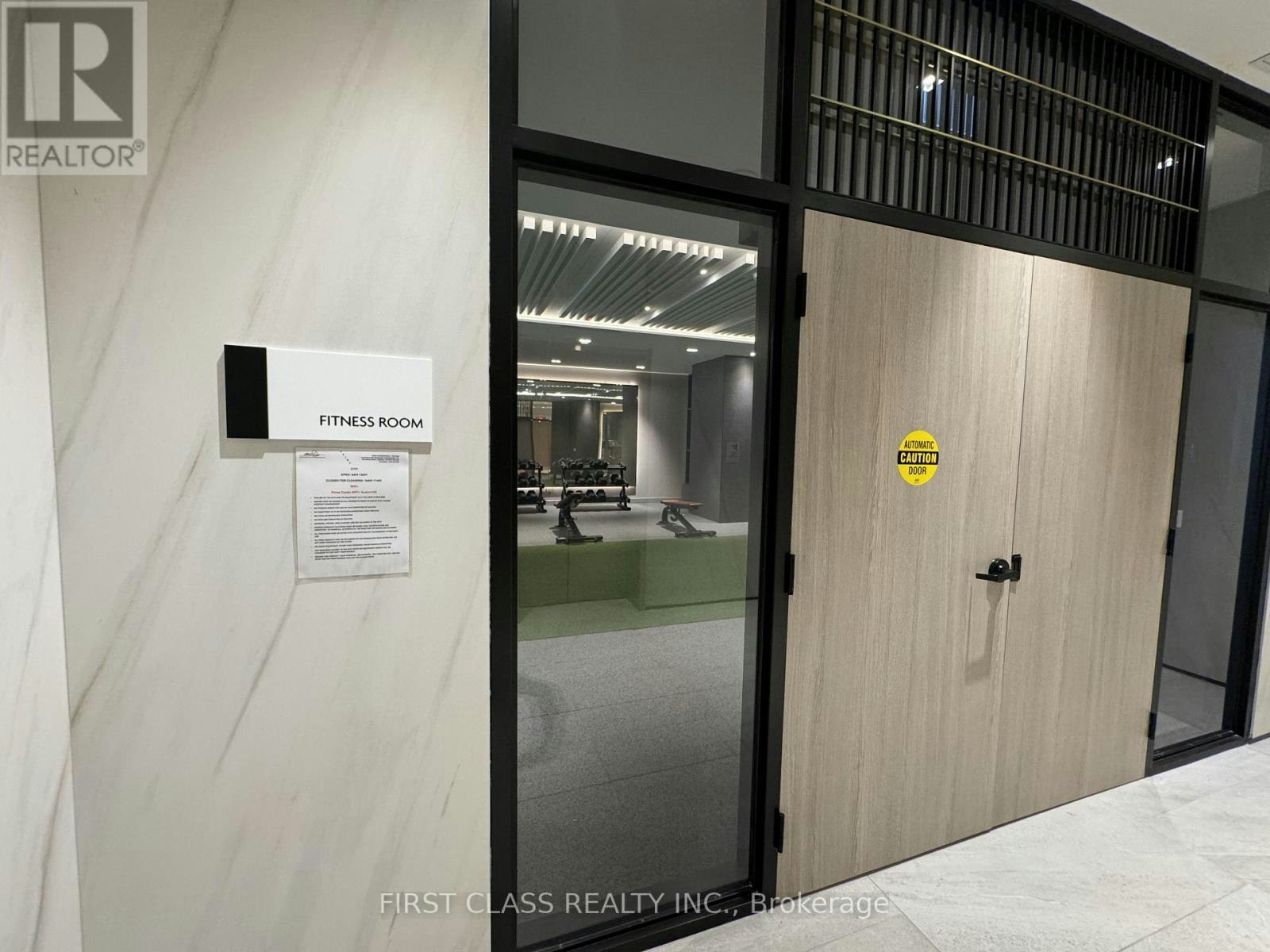 319 Jarvis Street, Toronto, ON, L3V 2A7 - 18