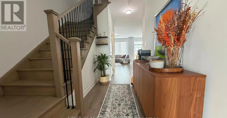 9 Milady Crescent, Barrie, ON, L9J 0B7 - 3