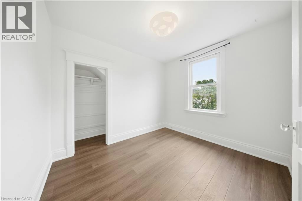 1082 Cannon Street E, Hamilton, ON, L8L 2J1 - 13