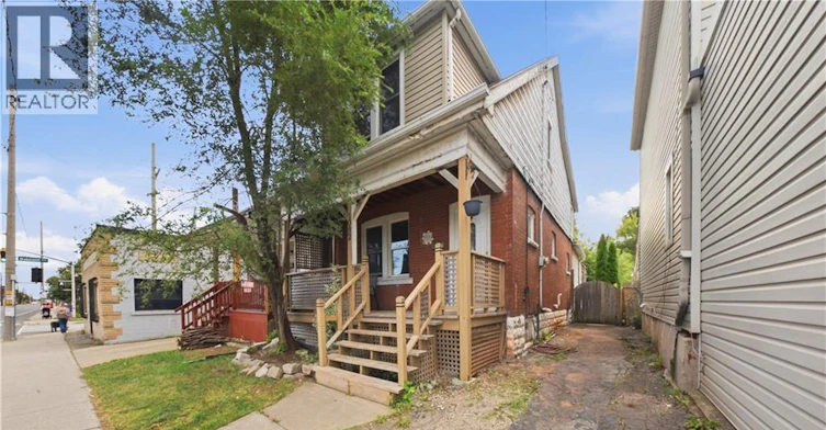1082 Cannon Street E, Hamilton, ON, L8L 2J1
