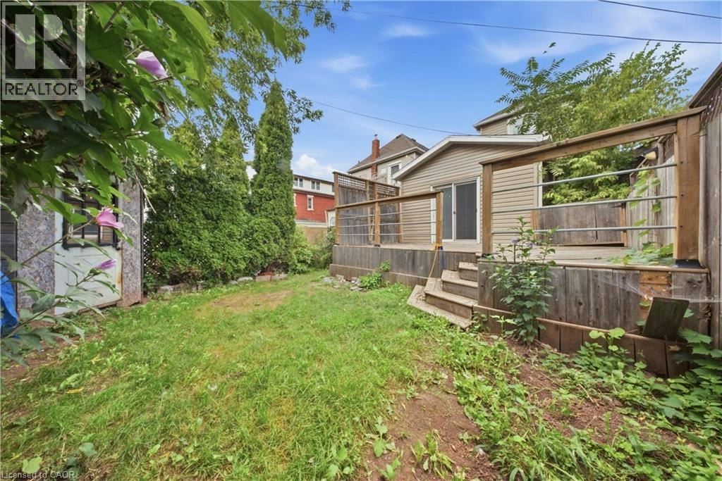 1082 Cannon Street E, Hamilton, ON, L8L 2J1 - 21