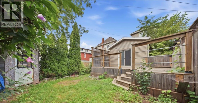 1082 Cannon Street E, Hamilton, ON, L8L 2J1 - 21