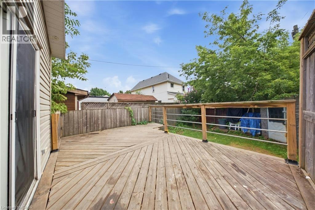 1082 Cannon Street E, Hamilton, ON, L8L 2J1 - 20