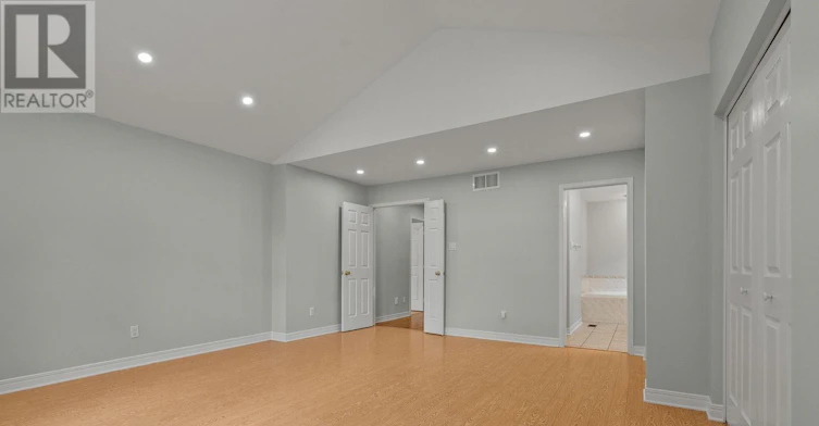 27 Upminster Way, Ottawa, ON, K2J 5H1 - 26