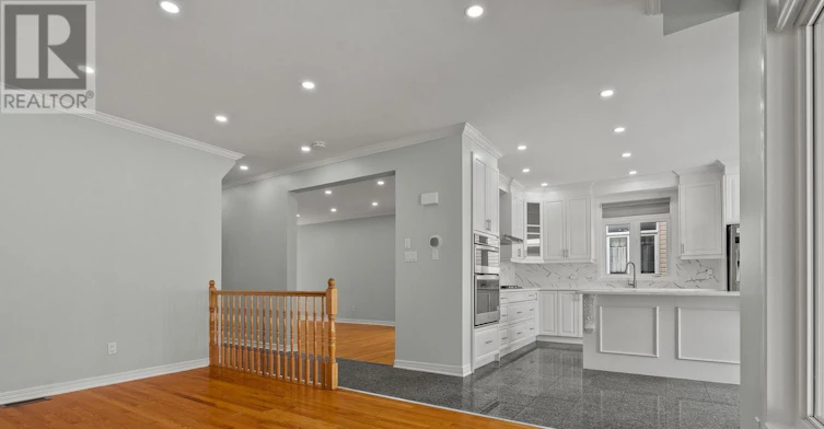 27 Upminster Way, Ottawa, ON, K2J 5H1 - 14