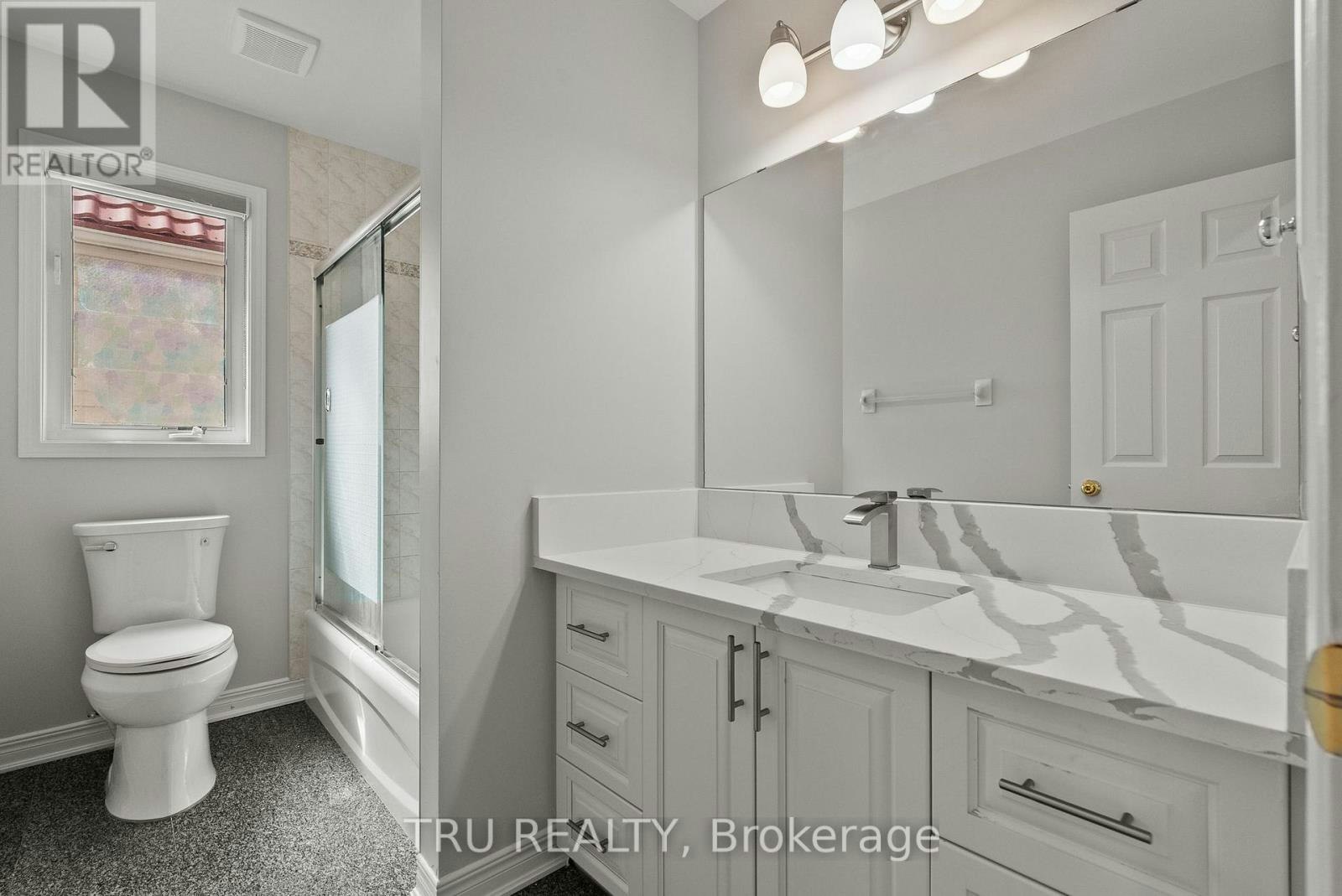 27 Upminster Way, Ottawa, ON, K2J 5H1 - 35