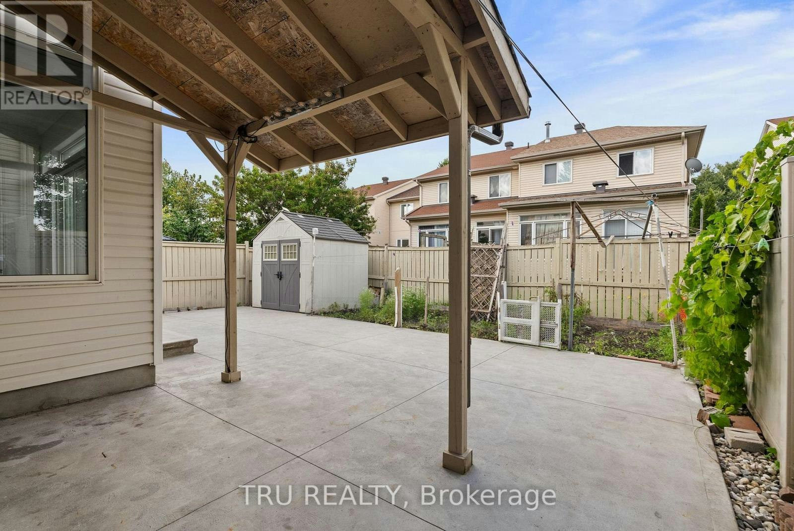 27 Upminster Way, Ottawa, ON, K2J 5H1 - 49