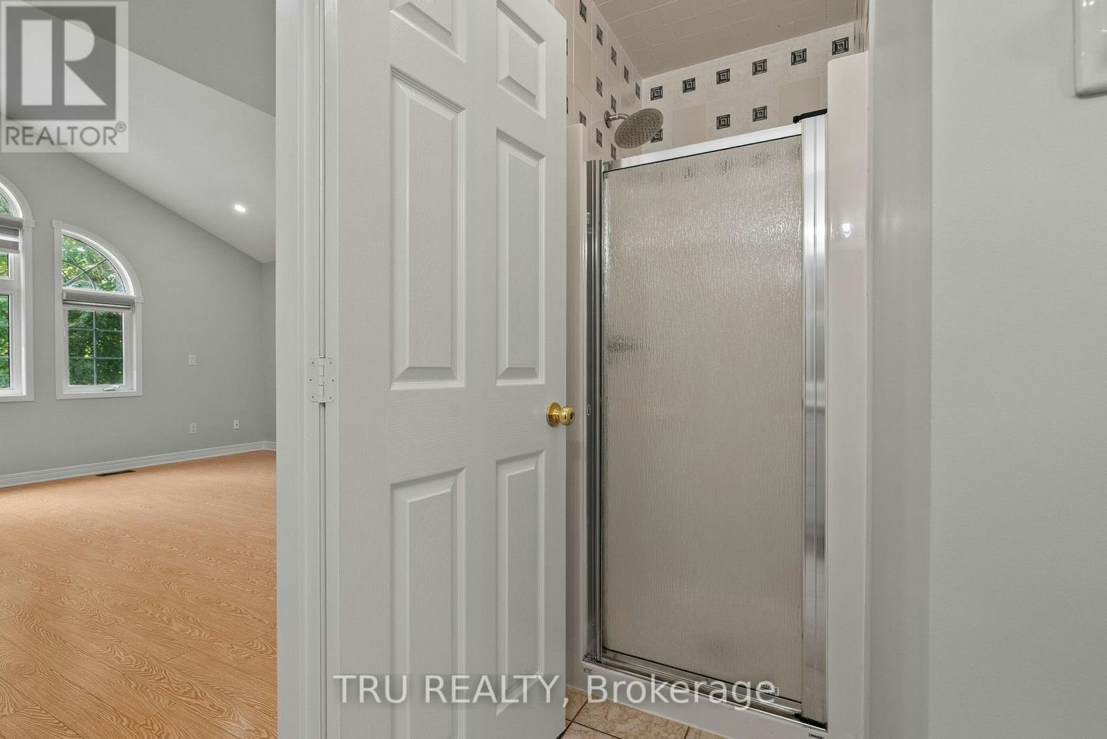 27 Upminster Way, Ottawa, ON, K2J 5H1 - 29