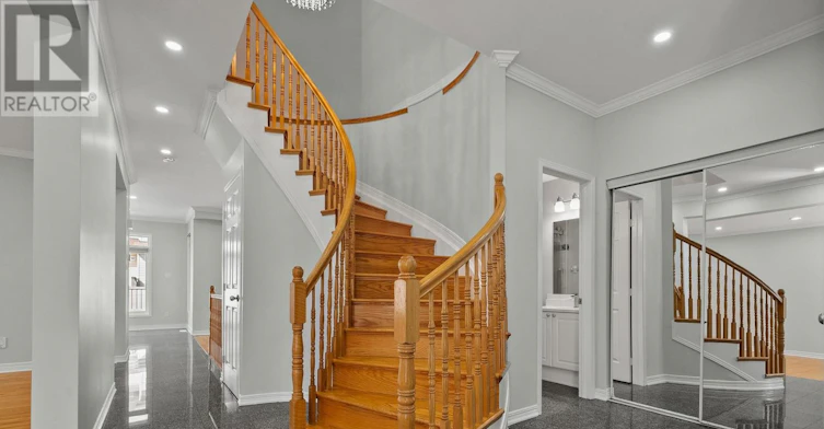 27 Upminster Way, Ottawa, ON, K2J 5H1 - 7
