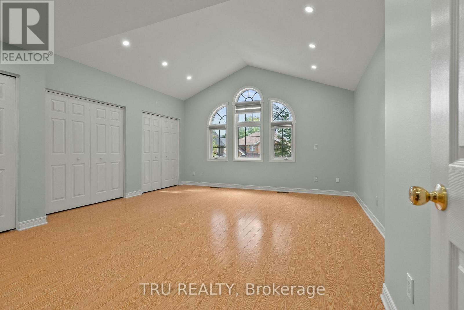 27 Upminster Way, Ottawa, ON, K2J 5H1 - 25