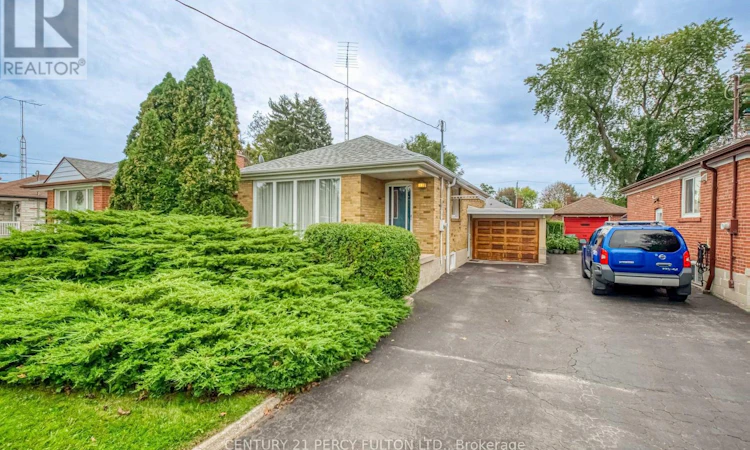 13 Graylee Avenue