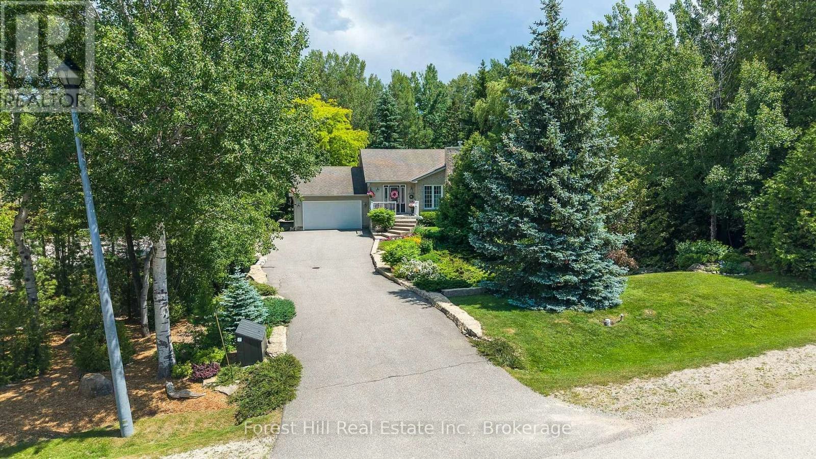 131 Aspen Way, Blue Mountains, ON, L9Y 0S7