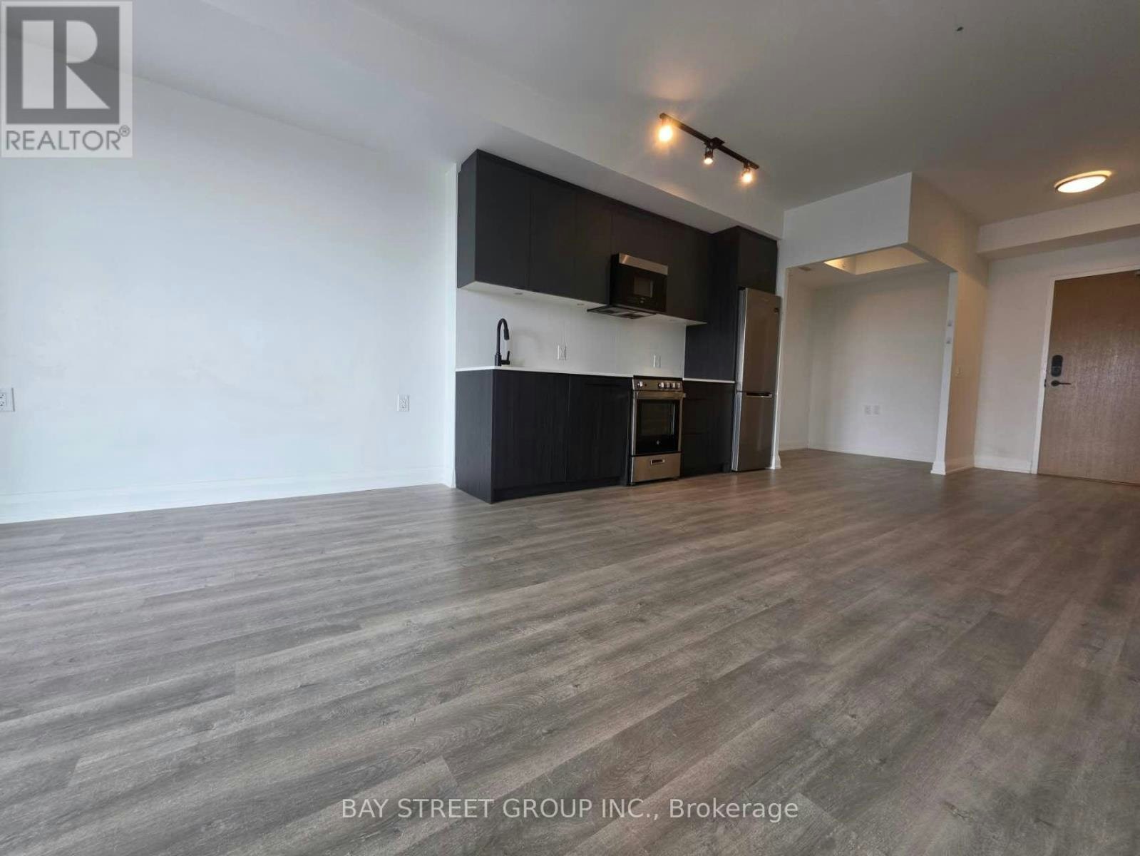 1-2369 Danforth Avenue, Toronto, ON, M4C 0B1 - 4