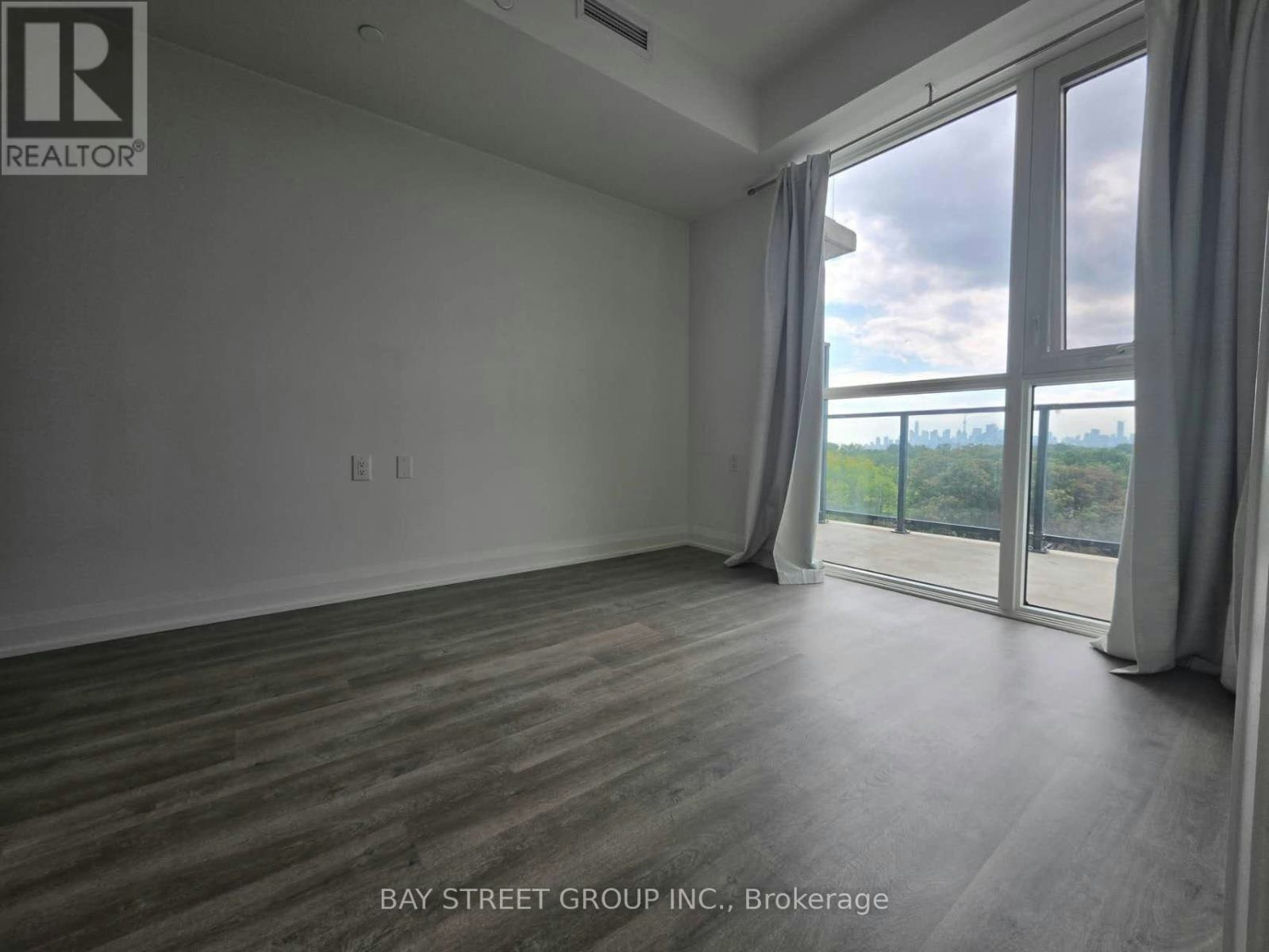 1-2369 Danforth Avenue, Toronto, ON, M4C 0B1 - 12