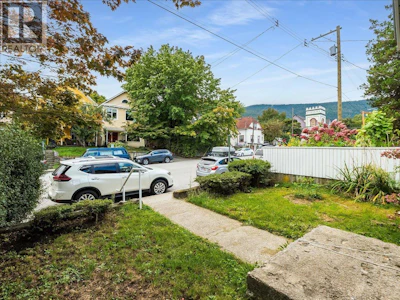 413 Silica Street - 2