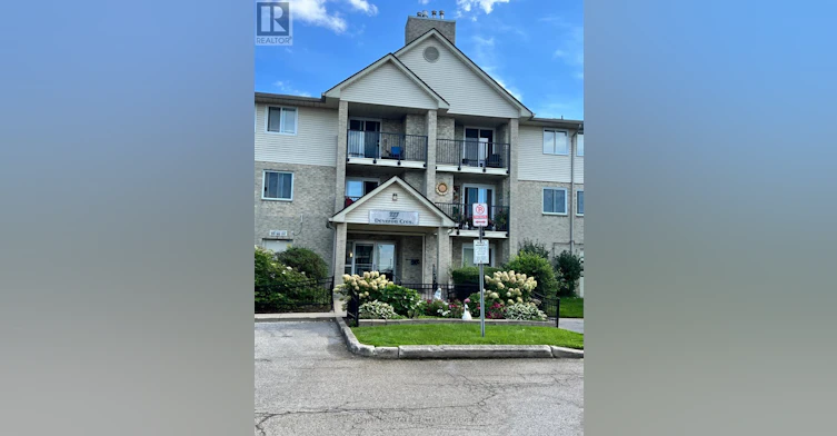 303-727 Deveron Crescent, London, ON, N5Z 4X4