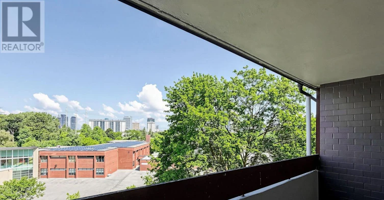 302-55 Sunny Glenway, Toronto, ON, M3C 2Z5 - 31