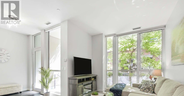 TH03-32 Bruyers Mews, Toronto, ON, M5V 0H8 - 4