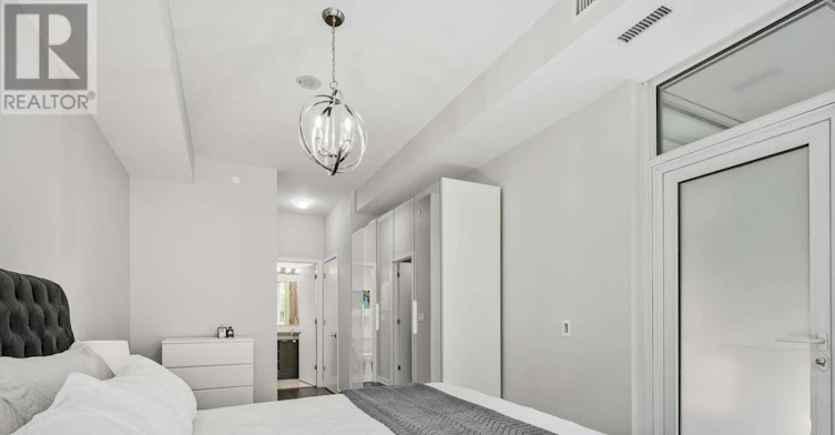 TH03-32 Bruyers Mews, Toronto, ON, M5V 0H8 - 21