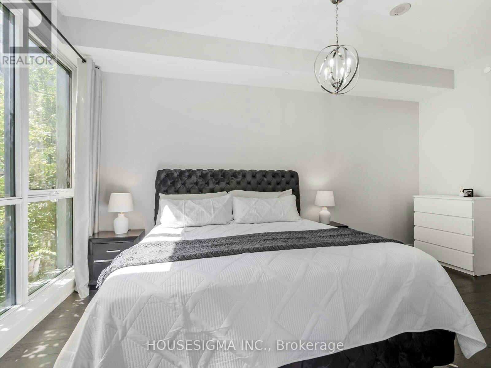 TH03-32 Bruyers Mews, Toronto, ON, M5V 0H8 - 22