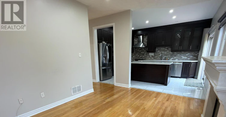 12 Cricket Mews, Toronto, ON, M1X 2E3 - 4