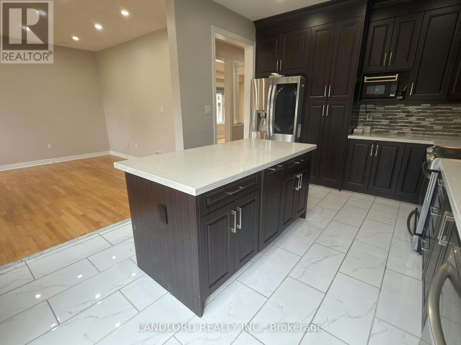12 Cricket Mews, Toronto, ON, M1X 2E3 - 5