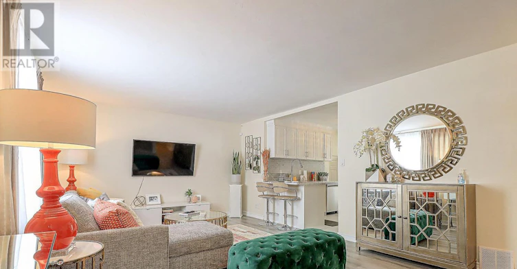 5 Bellefontaine Street, Toronto, ON, M1S 1J6 - 2