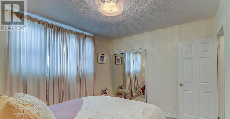5 Bellefontaine Street, Toronto, ON, M1S 1J6 - 14