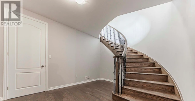 56 Redmond Crescent, Springwater, ON, L9X 2A2 - 31
