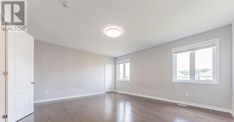 56 Redmond Crescent, Springwater, ON, L9X 2A2 - 17