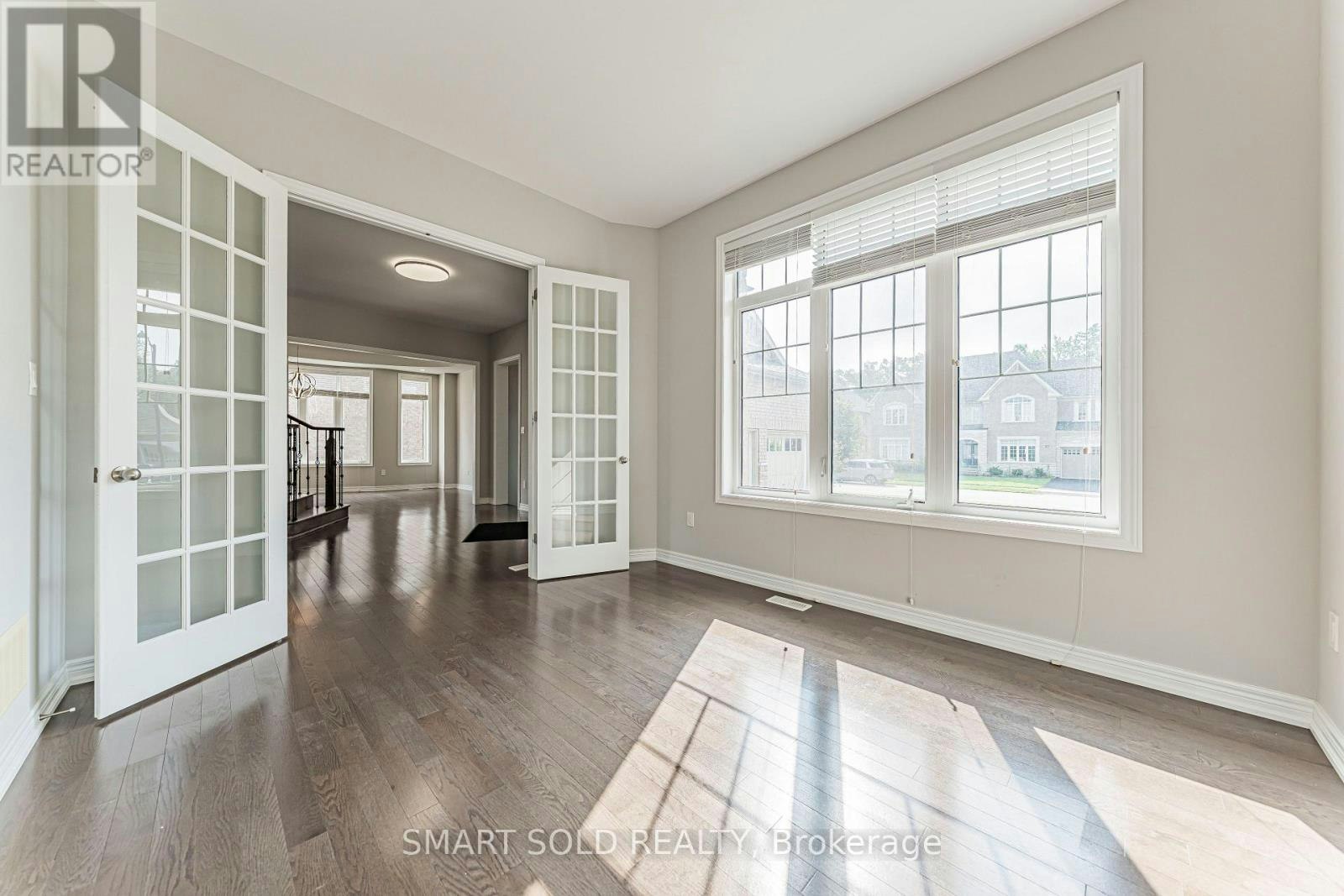 56 Redmond Crescent, Springwater, ON, L9X 2A2 - 5
