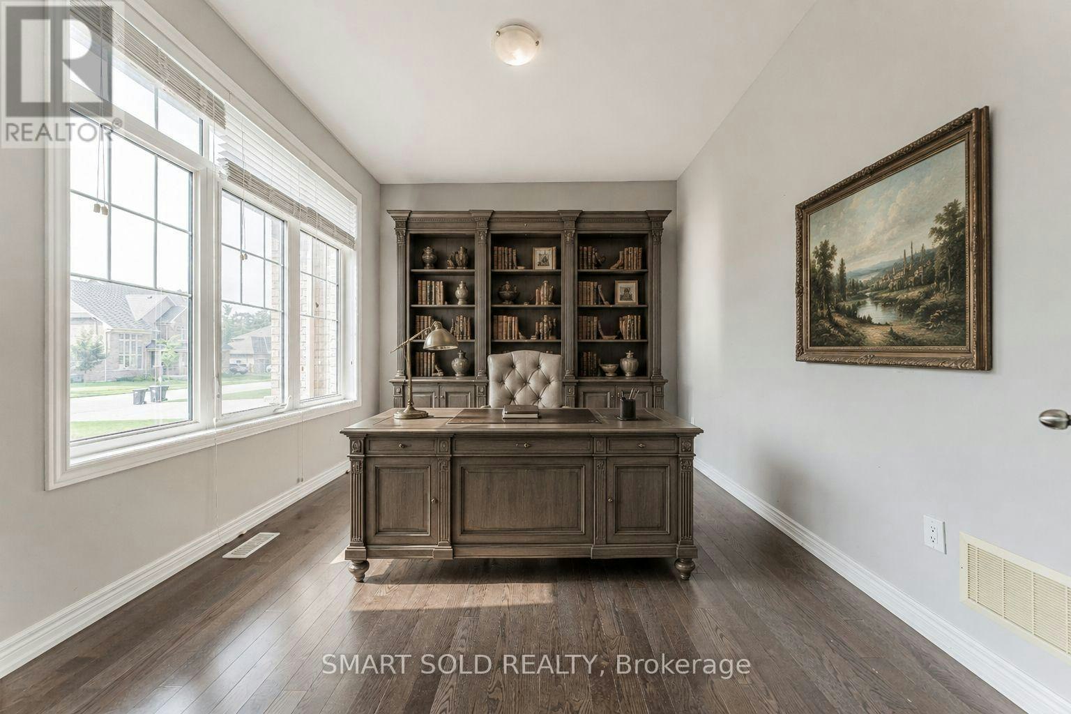 56 Redmond Crescent, Springwater, ON, L9X 2A2 - 6
