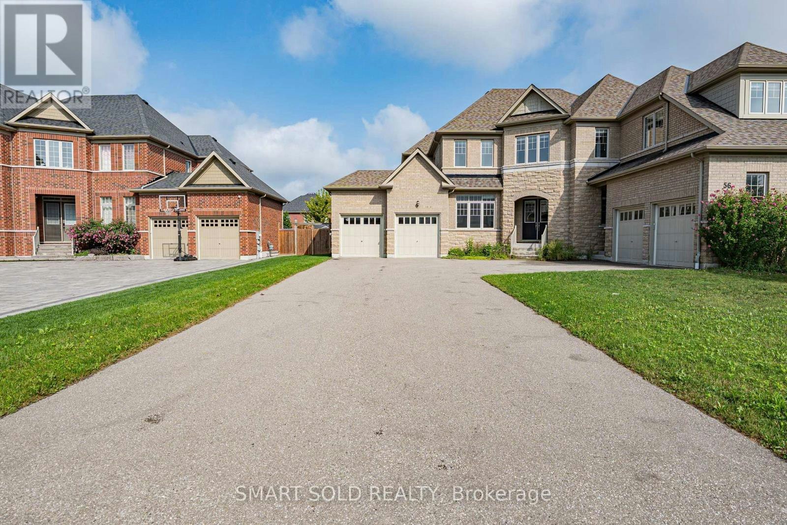 56 Redmond Crescent, Springwater, ON, L9X 2A2 - 2