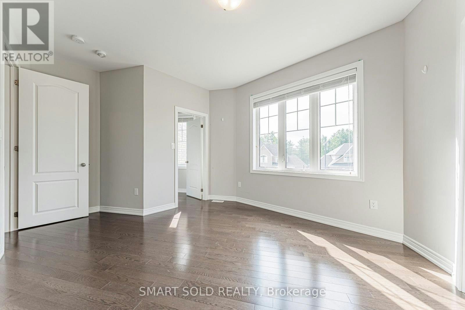 56 Redmond Crescent, Springwater, ON, L9X 2A2 - 25