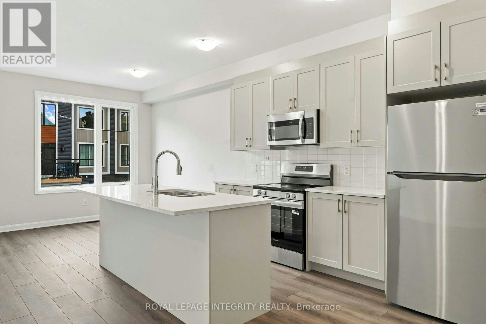 514 Woodlily Private, Ottawa, ON, K2T 0S6 - 5