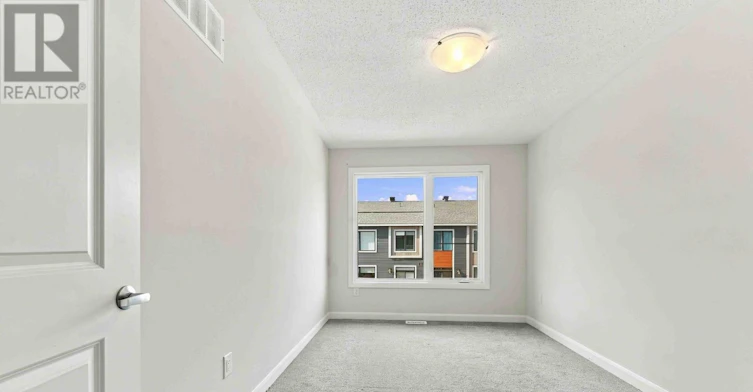 514 Woodlily Private, Ottawa, ON, K2T 0S6 - 14